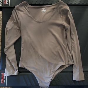 Nuuds long sleeve body suit